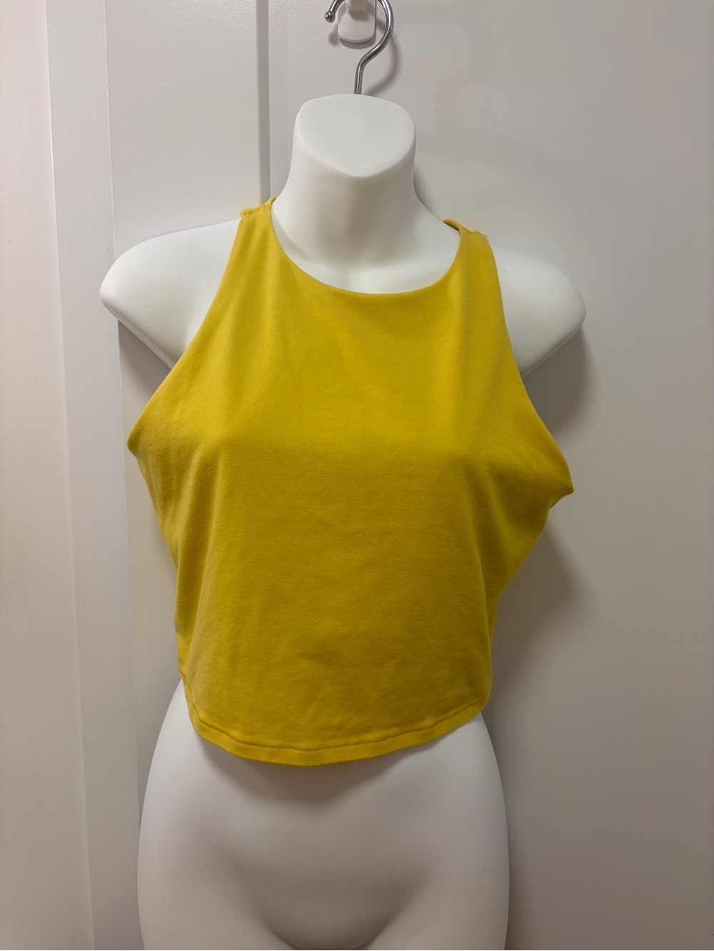 3 for 28$// Old Navy Bright Yellow High-Neck Crop Top